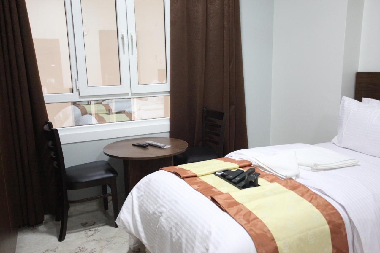 Almanzel Hotel Apartments Маскат Екстер'єр фото